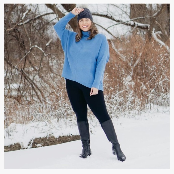 New Fleece Lined High Waist Rise Solid Black Leggings With Pockets NWT Stretchy - Picture 9 of 16